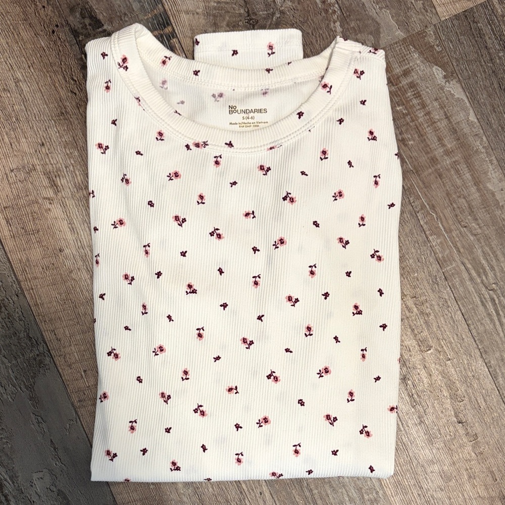 No Boundaries Top with Pink Floral Pattern